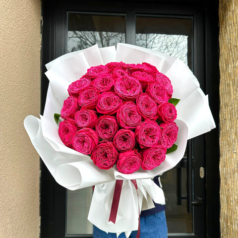 Just More Roses Gül Buketi