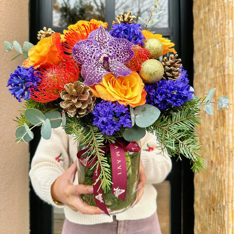 Vibrant Wishes Cam Vazoda Rengarenk Aranjman